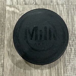 Milk pore eclipse translucent Loose Setting Powder